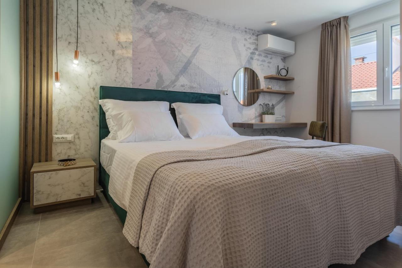 Petit Palace Appartement *
